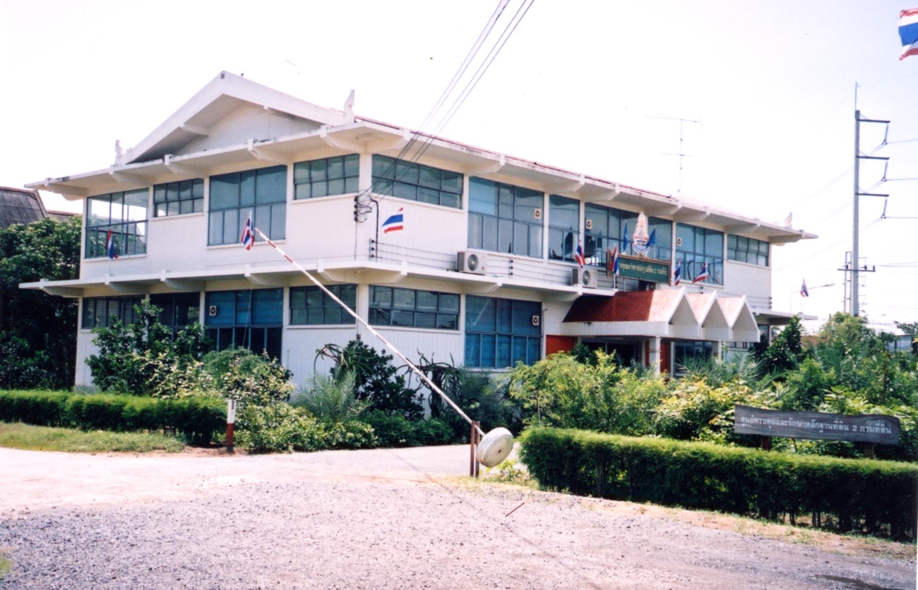 d002.jpg