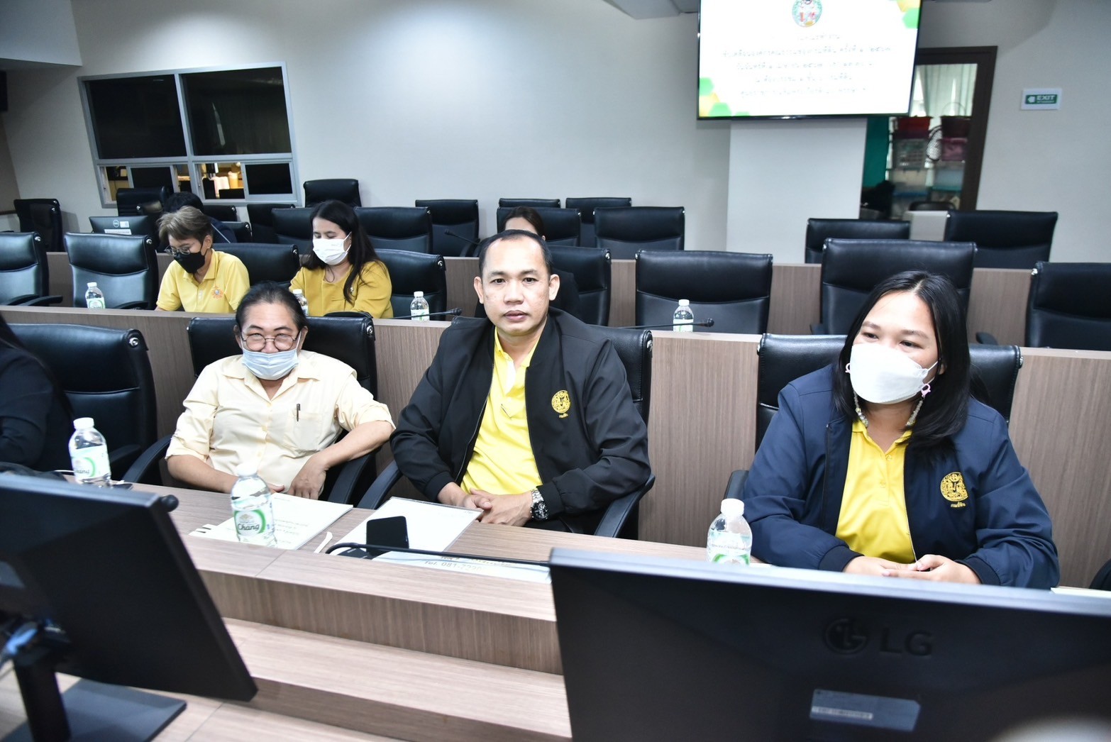 ประชุมคณะทำงานขับเคลื่อนองค์กรคถณธรรมขอ_2.jpg