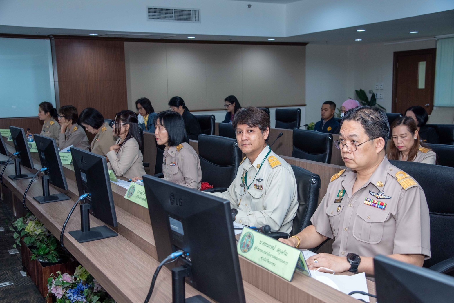 LINE_ALBUM_ประชุมความเสี่ยง_240702_10.jpg